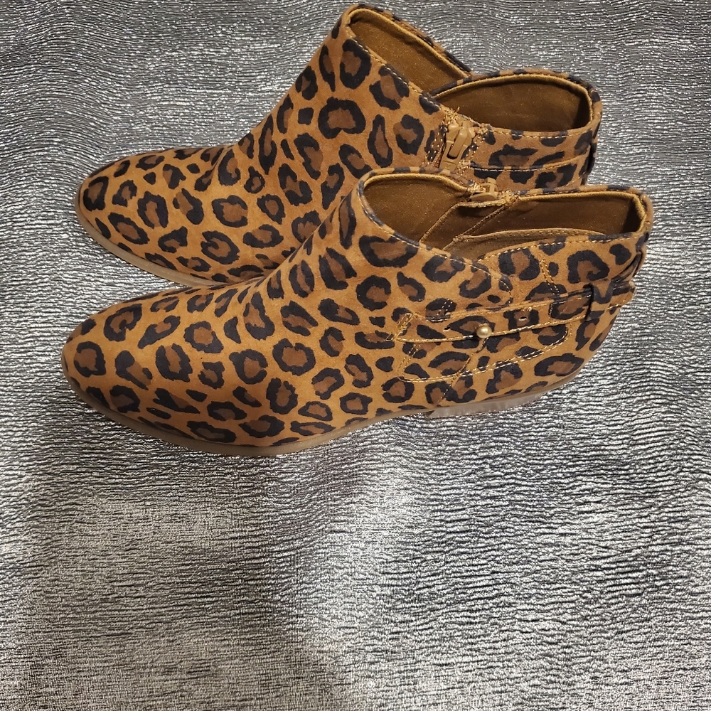 Cheetah Print - Picture 5 of 8